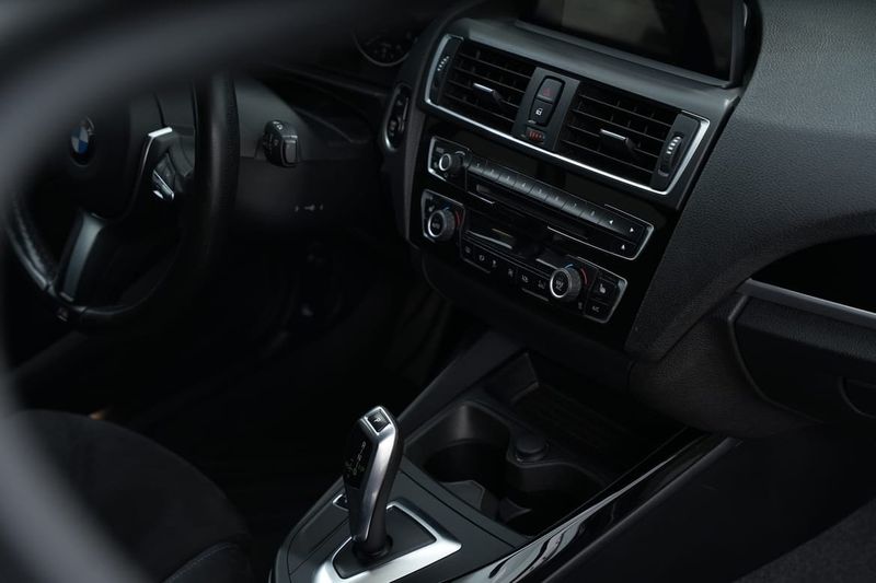 BMW 118 bild 19