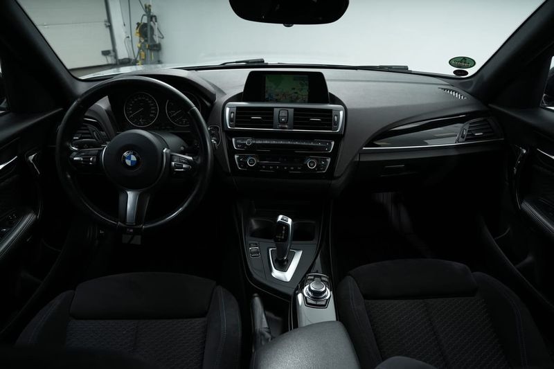 BMW 118 bild 23