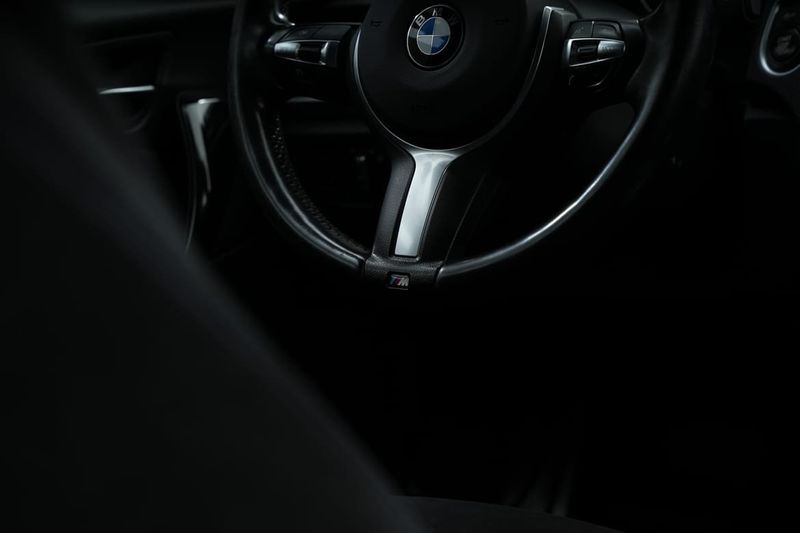 BMW 118 bild 24