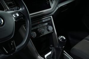 Volkswagen T-Roc bild 19