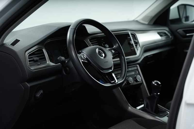 Volkswagen T-Roc bild 16