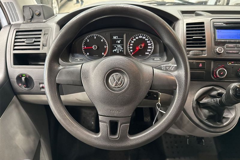 Volkswagen Caravelle bild 9