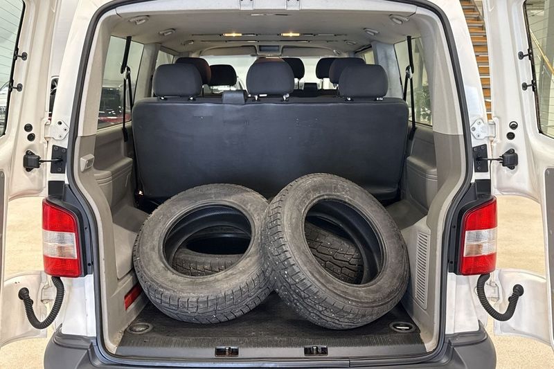Volkswagen Caravelle bild 17