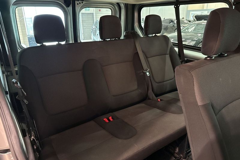 Renault Trafic bild 19