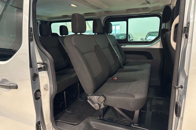 Renault Trafic bild 18