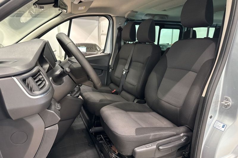 Renault Trafic bild 16