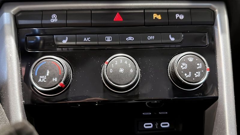 Volkswagen T-Roc bild 18