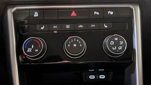 Volkswagen T-Roc bild 18