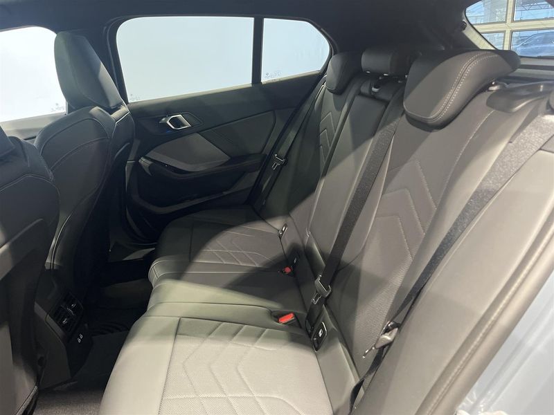 BMW 120 bild 7