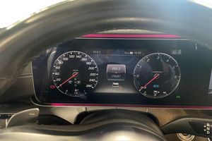 Mercedes E300 bild 7