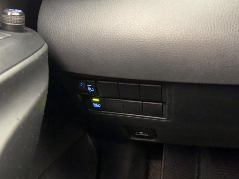 Toyota Yaris bild 12