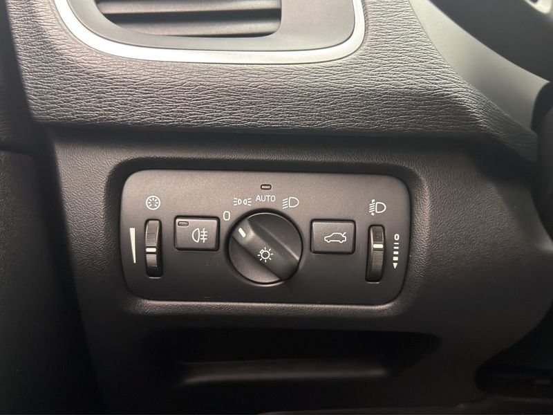 Volvo V40 bild 14