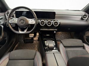 Mercedes CLA180 bild 16