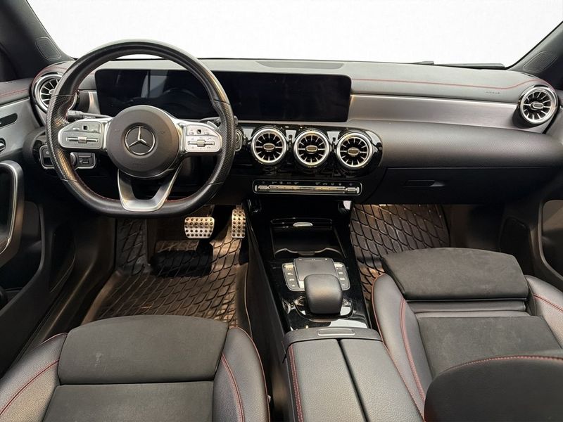 Mercedes CLA180 bild 16