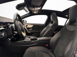 Mercedes CLA180 bild 12