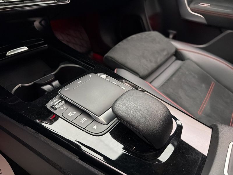 Mercedes CLA180 bild 26