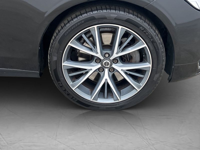 Volvo V90 bild 32