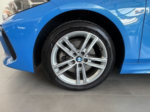 BMW 118 bild 4