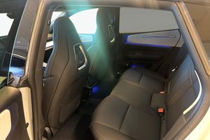 Polestar 4 bild 12