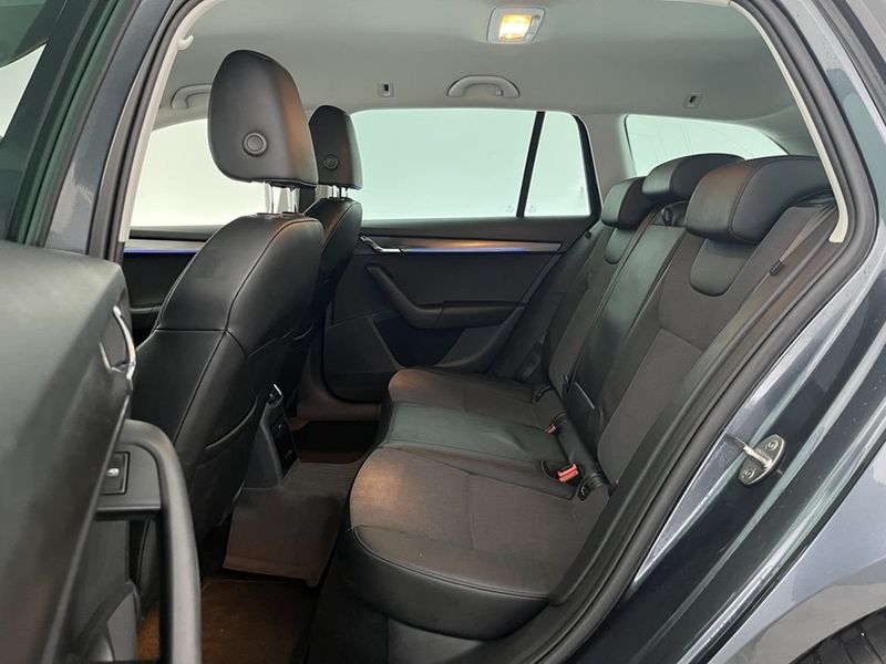 Skoda Octavia bild 18