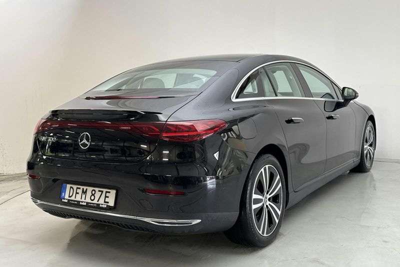 Mercedes EQE300 bild 3
