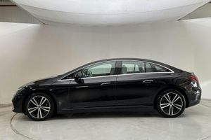 Mercedes EQE300 bild 2