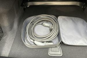Mercedes EQE300 bild 14