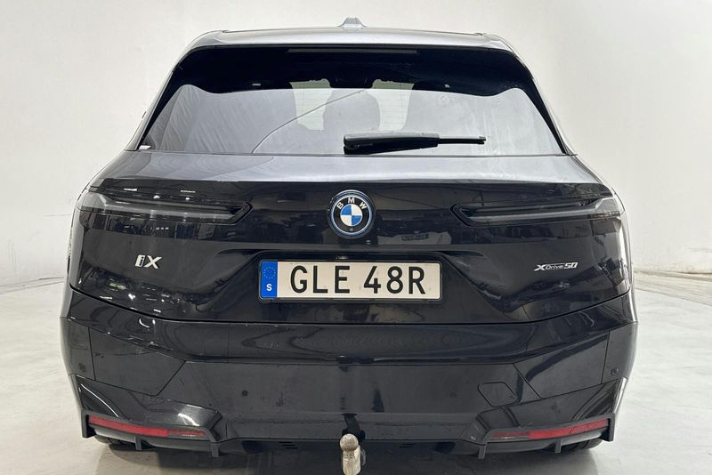 BMW iX bild 5
