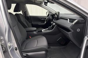 Toyota RAV4 bild 7