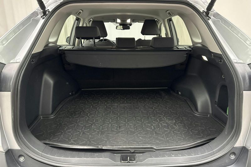 Toyota RAV4 bild 9