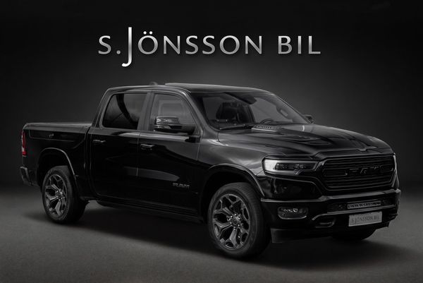 Dodge 1500 RAM 4X4 CREW CAB LIMITED NIGHT EDITION - 2024