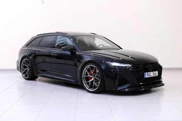 Audi RS6 Kolfiberpaket / Värmare / Drag / Laser designpaket - 2021
