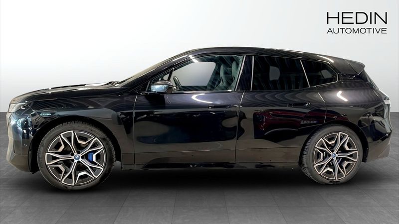 BMW iX bild 6