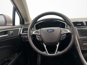 Ford Mondeo bild 19