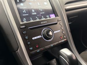 Ford Mondeo bild 26