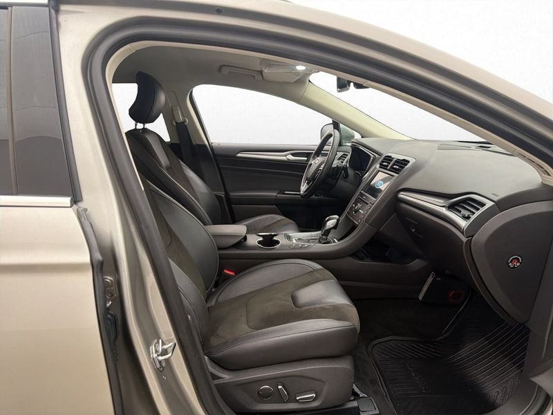 Ford Mondeo bild 14