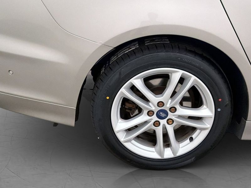 Ford Mondeo bild 12