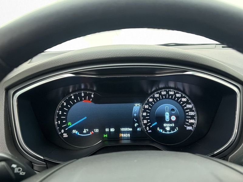 Ford Mondeo bild 22