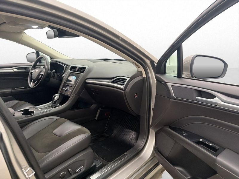 Ford Mondeo bild 15