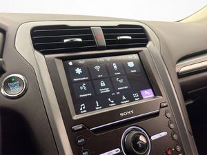 Ford Mondeo bild 25