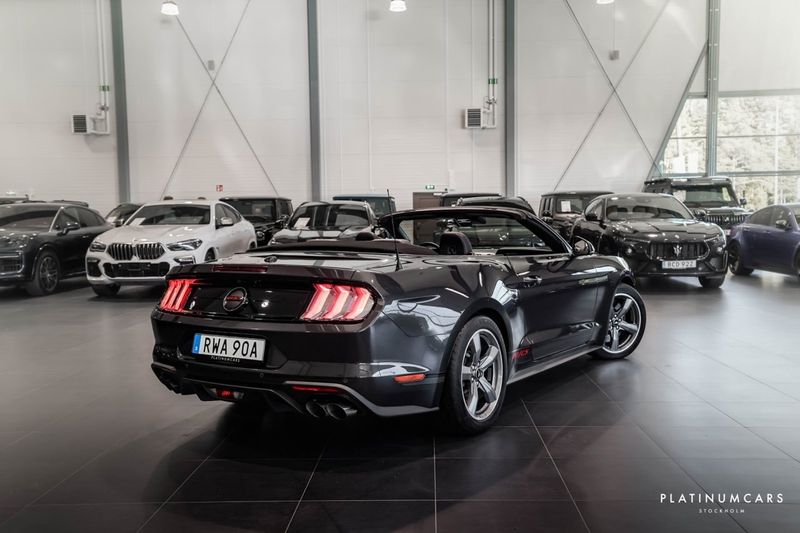 Ford Mustang bild 2