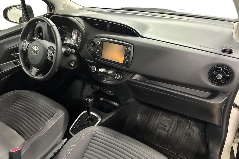 Toyota Yaris bild 15