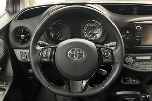 Toyota Yaris bild 16