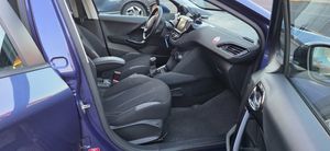 Peugeot 208 bild 8