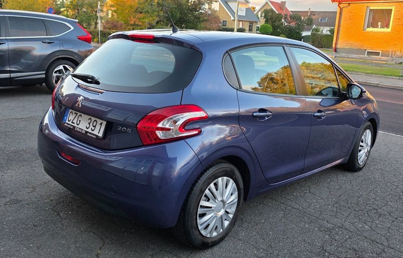Peugeot 208 bild 7