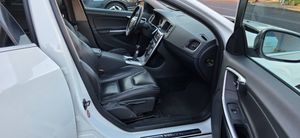 Volvo V60 bild 8