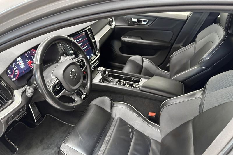 Volvo V60 bild 8