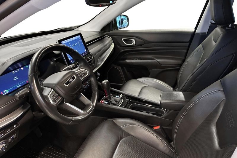 Jeep Compass bild 9