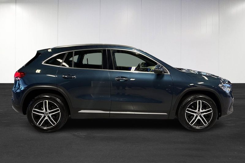 Mercedes GLA200 bild 8