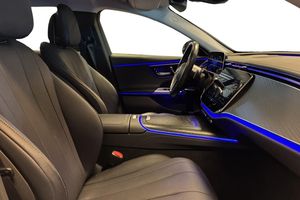 Mercedes E300 bild 17